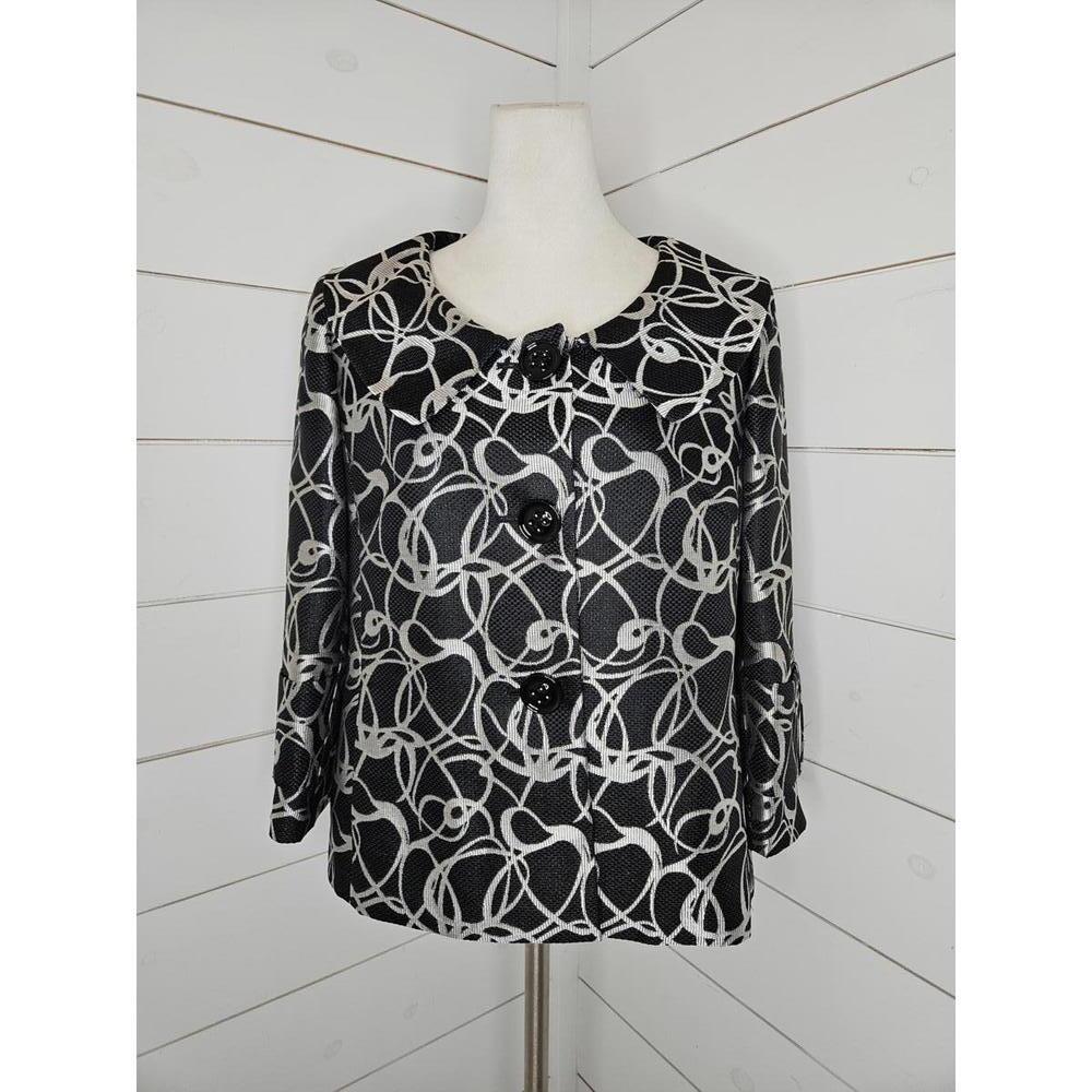 Kasper size 14 black with silver blazer. Old money style.